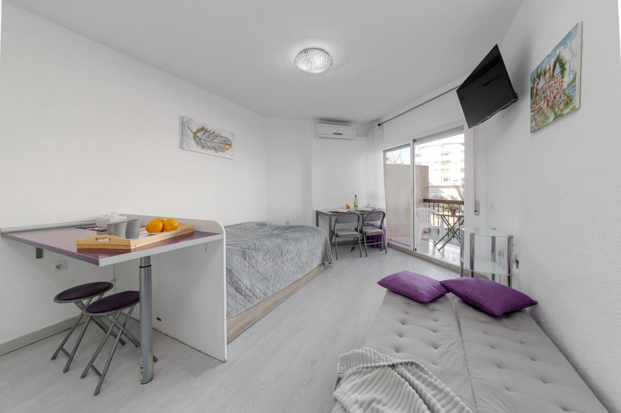 Apartment Near Beach, Playa Del Cura Торевьиа Экстерьер фото
