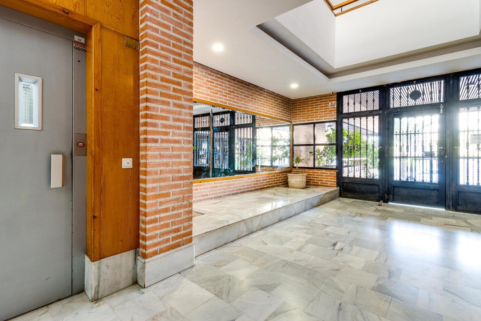 Apartment Near Beach, Playa Del Cura Торевьиа Экстерьер фото