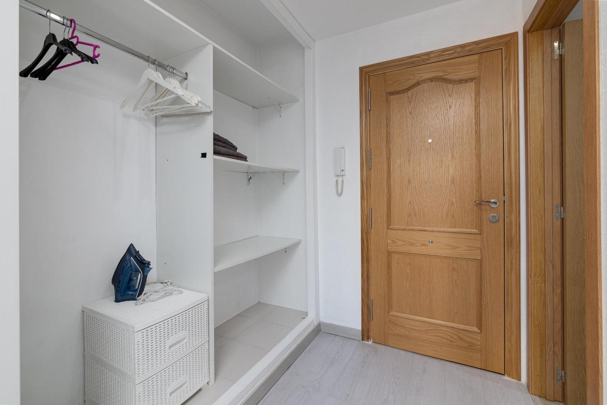 Apartment Near Beach, Playa Del Cura Торевьиа Экстерьер фото
